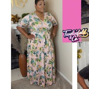 2 for $10‼️ Floral Wrap Dress